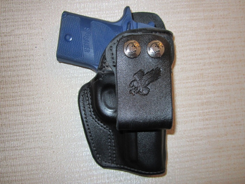 right hand leather holster WITH SWEAT SHIELD Fits Sig P938 IWB 